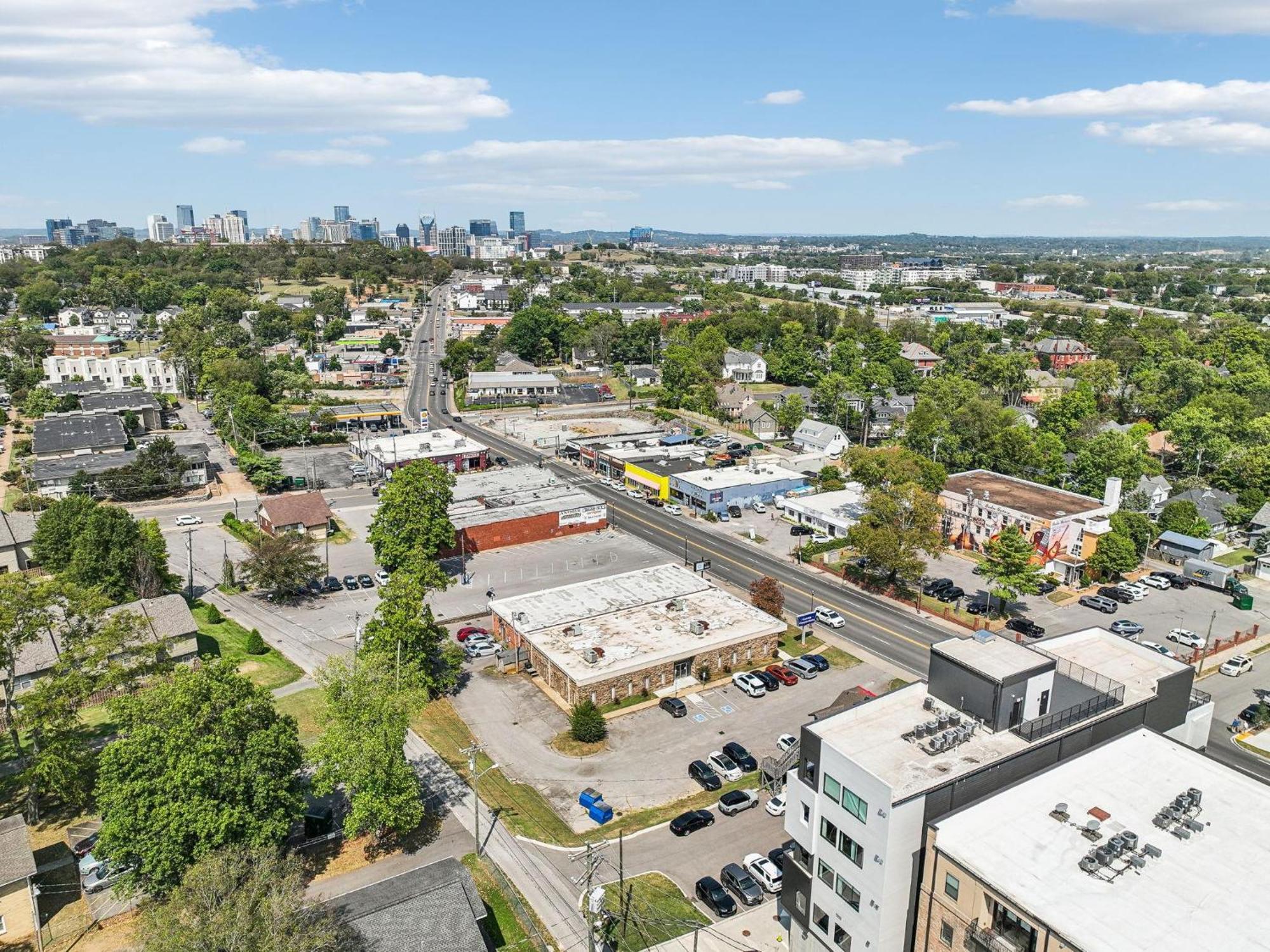 Foxscape - 6 Homes In 12 South - Private Balconies
